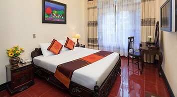 Lucky Hotel