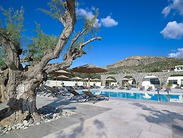 Coriva Beach Hotel