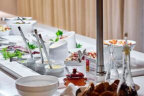 Coriva Beach Hotel