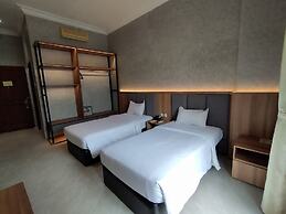 The Grand Palace Hotel Malang