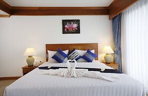 Jiraporn Hill Resort