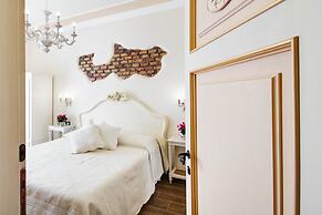 Lunaria Suites Rome