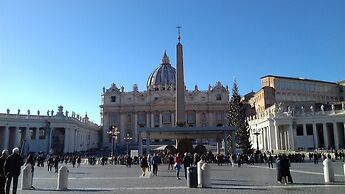 Lunaria Suites Rome