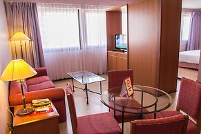 Premier Hotel