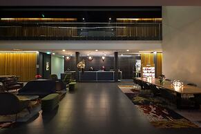East Hotel
