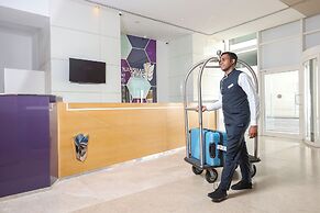 Nassima Tower Hotel Apartments