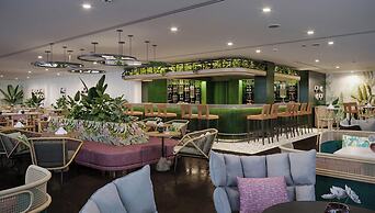 Nassima Tower Hotel Apartments