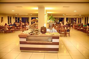 Shark Club Hotel