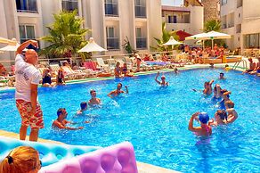 Shark Club Hotel