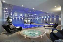 Apartinfo Waterlane Apartments