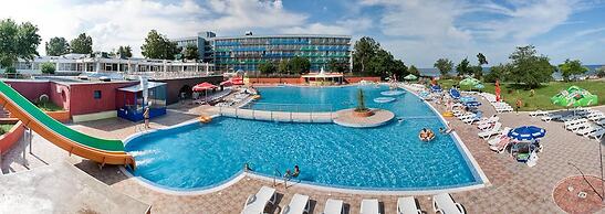 Hotel Cleopatra