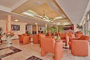 Hotel Cleopatra