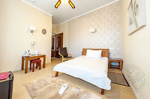 Antwo-Hotel