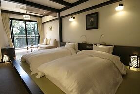 Kasuga Hotel