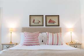 The Rosevine