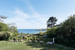 The Rosevine