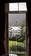 Bowness Bay Suites - Adults only