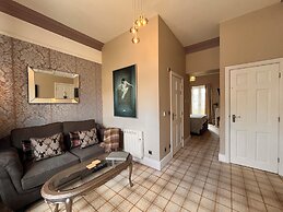 Bowness Bay Suites - Adults only