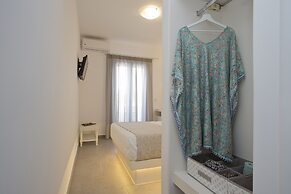 Alexandra Hotel