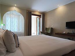The Oia Resort Pai
