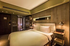 Inhouse Hotel