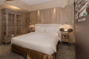 Inhouse Hotel