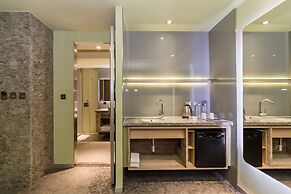 Inhouse Hotel
