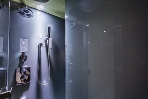 Inhouse Hotel
