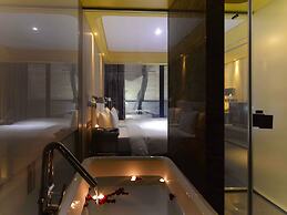 Inhouse Hotel