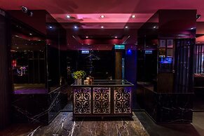 Inhouse Hotel