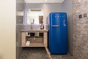Inhouse Hotel