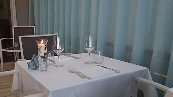 Piccolo Hotel