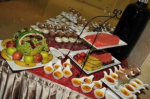 Manger Square Hotel