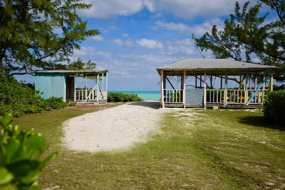 Nathan's Lodge