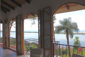 El Castillo Boutique Luxury Hotel