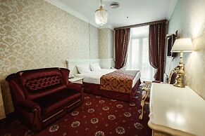 Royal Hotel De Paris