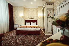 Royal Hotel De Paris