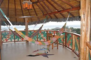Azuluna Eco-Lodge