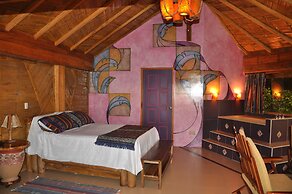 Azuluna Eco-Lodge