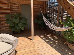 Eco Lodge