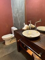 Eco Lodge