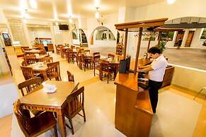 Rio Cumbaza Hotel