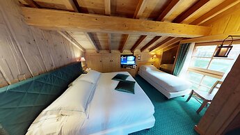 Park Chalet Village