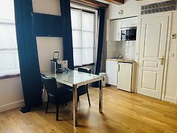 Lion d'Or Paris Suites