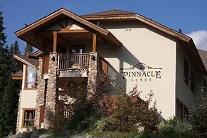 Pinnacle Lodge