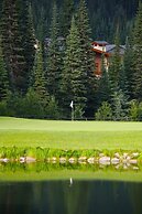 Pinnacle Lodge