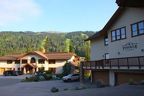 Pinnacle Lodge