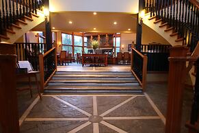 Pinnacle Lodge