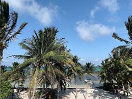 Caye Casa