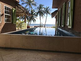 Caye Casa